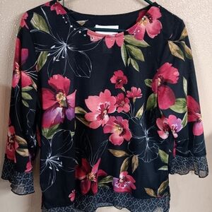 Alfred Dunner Size M Black &Red Floral 3/4 Sleeve Pullover Top